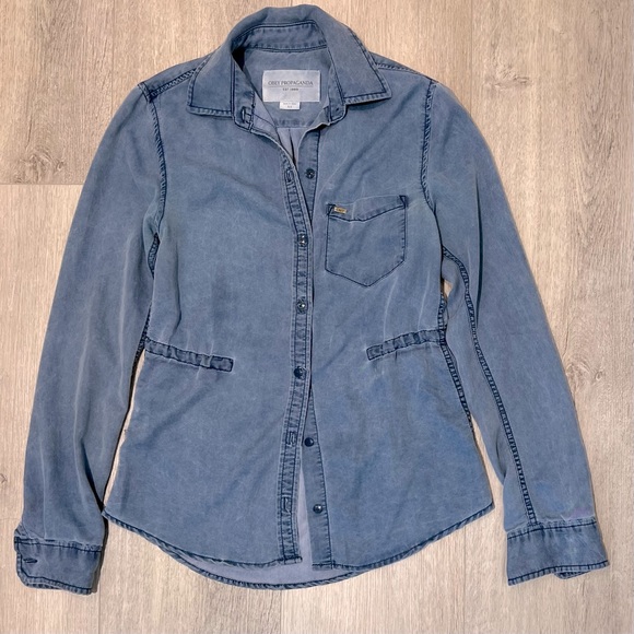 Obey Propaganda Chambray Denim Shirt- XS - Picture 3 of 11